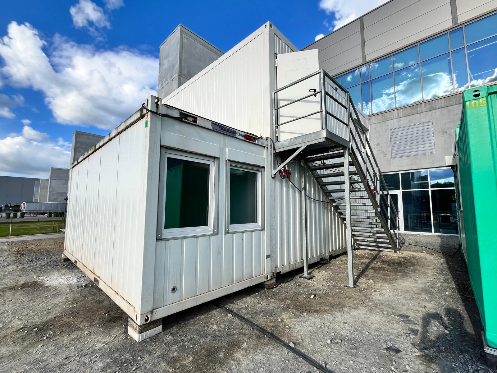 Industrie-Umsetzung in Berlin – zweigeschossige Containeranlage (Tesla) – WOHLFEIL